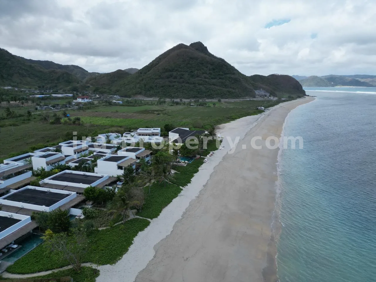 Prime Roadside Land Near White Sand Beach – Torok Aik Beleq, South Lombok - 550 - 4
