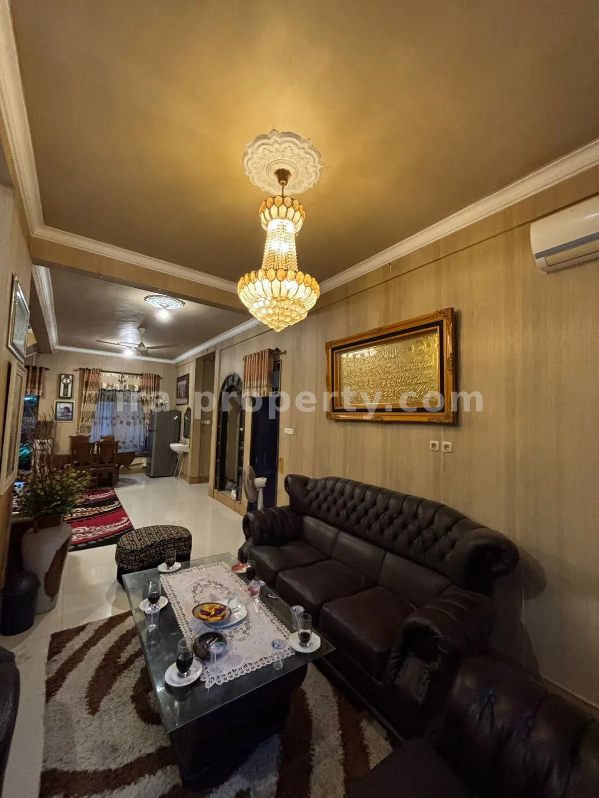 Grand 2-Story Luxury Residence – Prime Praya City Center, Central Lombok - 93 - 12