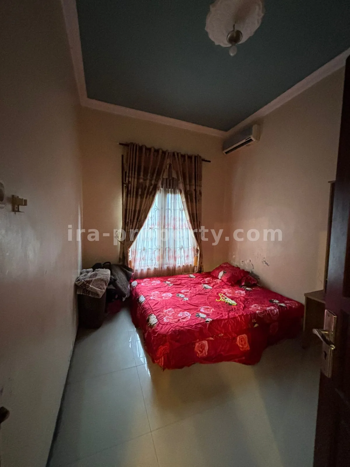 Grand 2-Story Luxury Residence – Prime Praya City Center, Central Lombok - 93 - 5
