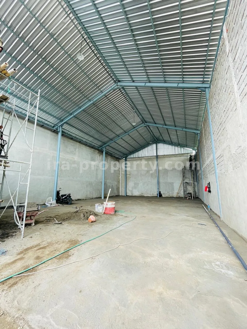 Premium Warehouse Complex for Rent – Strategic Distribution Hub in Central Mataram - 80 - 7