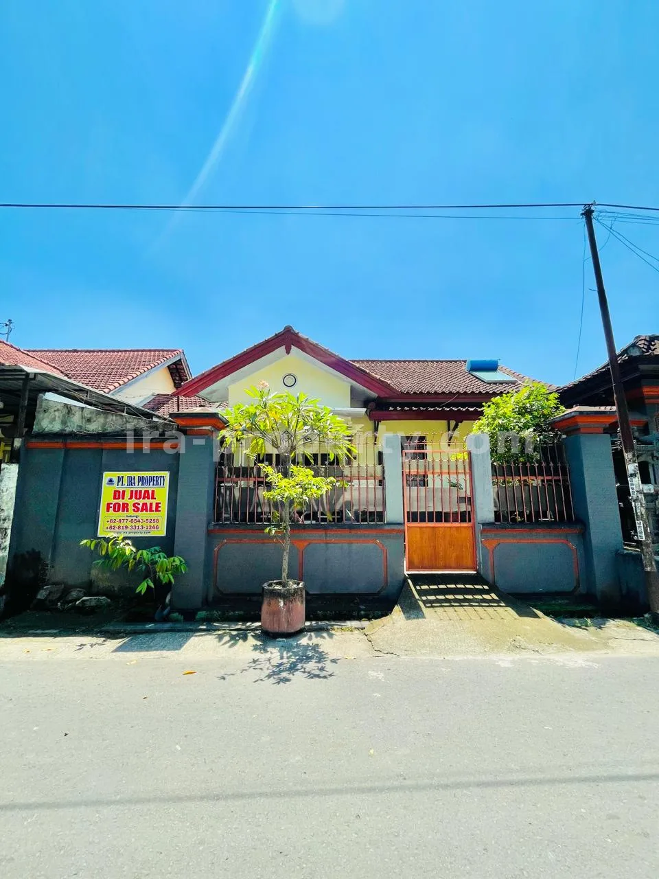 Rumah Mewah di Taman Indah, Depan Lombok Epicentrum Mall