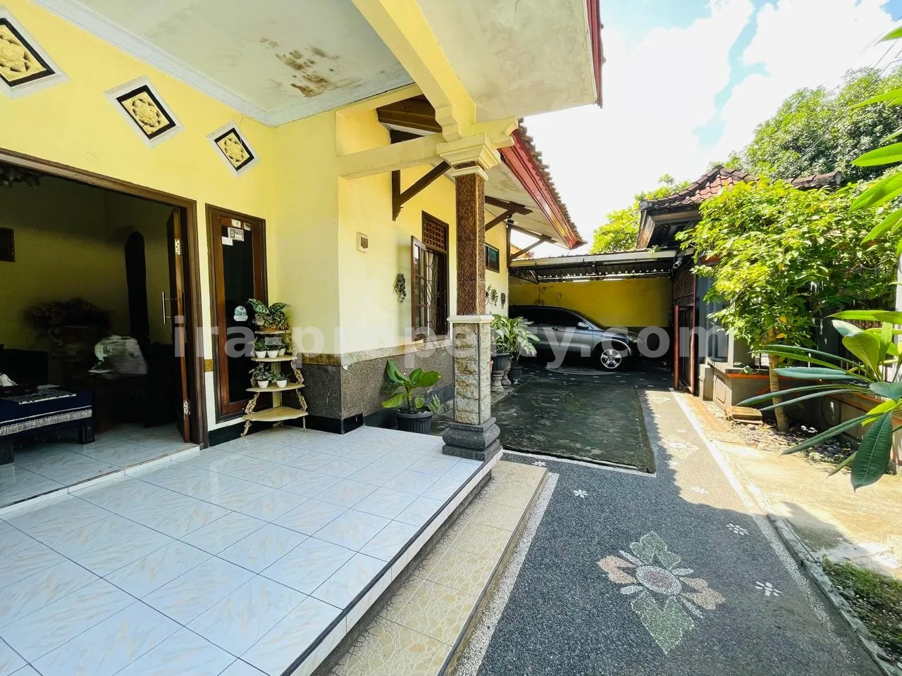 Rumah Mewah di Taman Indah, Depan Lombok Epicentrum Mall - 1020 - 2