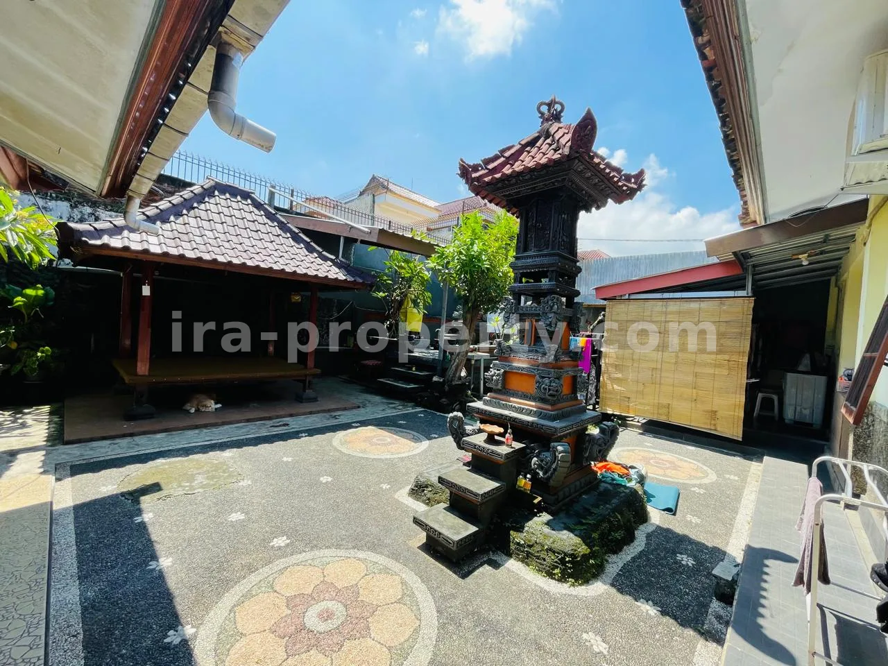 Rumah Mewah di Taman Indah, Depan Lombok Epicentrum Mall - 1020 - 3