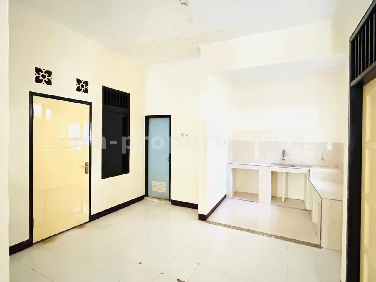 Rumah Keluarga 3 Kamar di Bumi Selaparang Asri, Rembiga - 1025 - 3