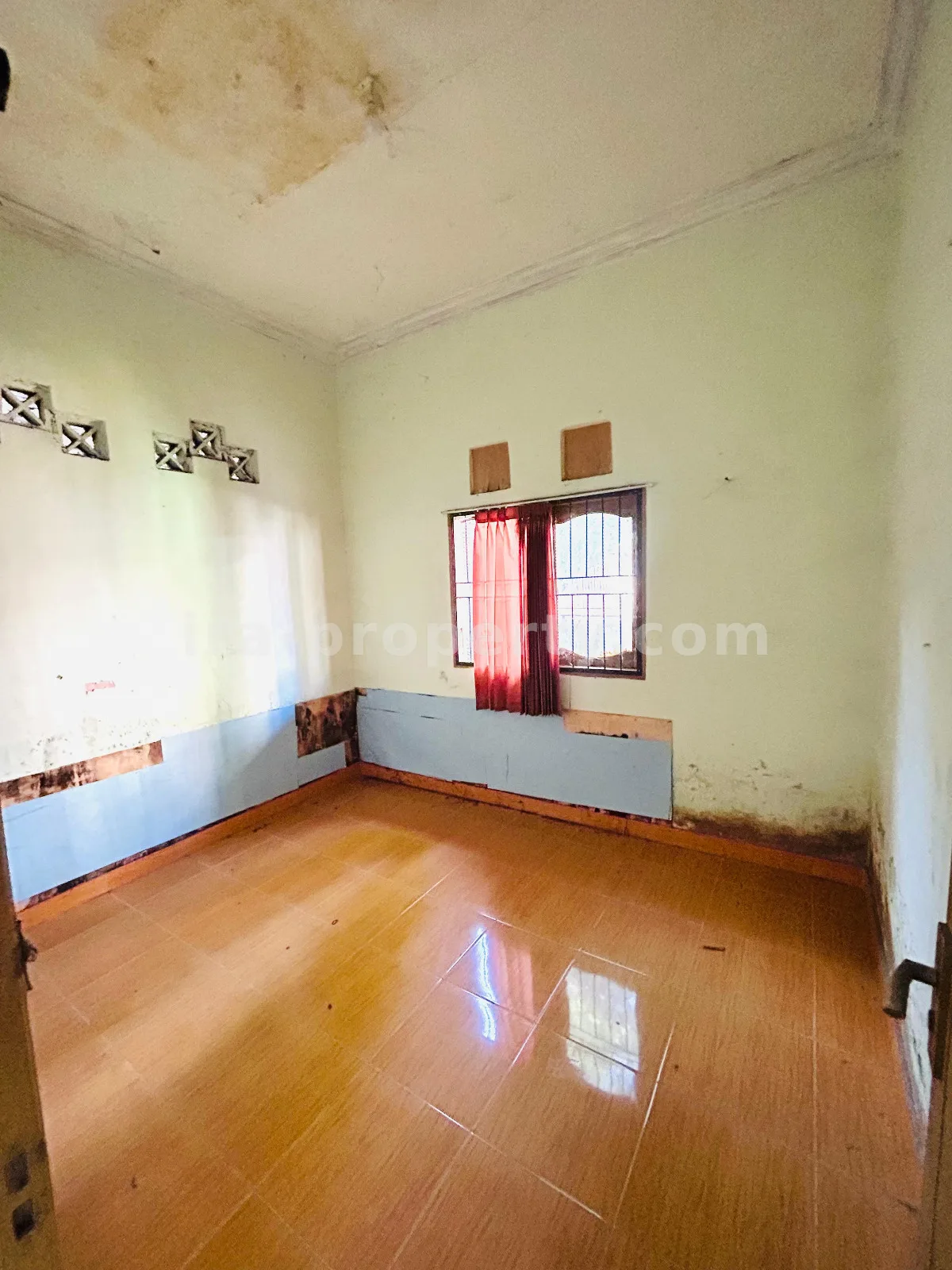 Rumah untuk Dijual di Jempong, Mataram – Peluang Investasi Asrama Terbaik - 1027 - 7