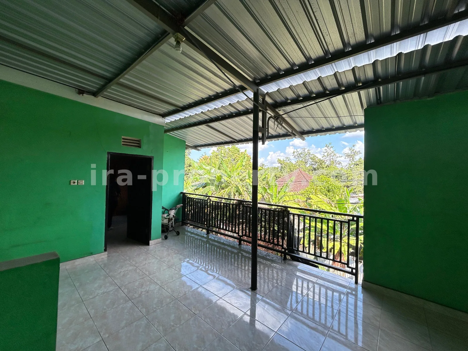 2-Storey Shophouse for Sale Near Lotte Mart, Abian Tubuh, Mataram - 188 - 1