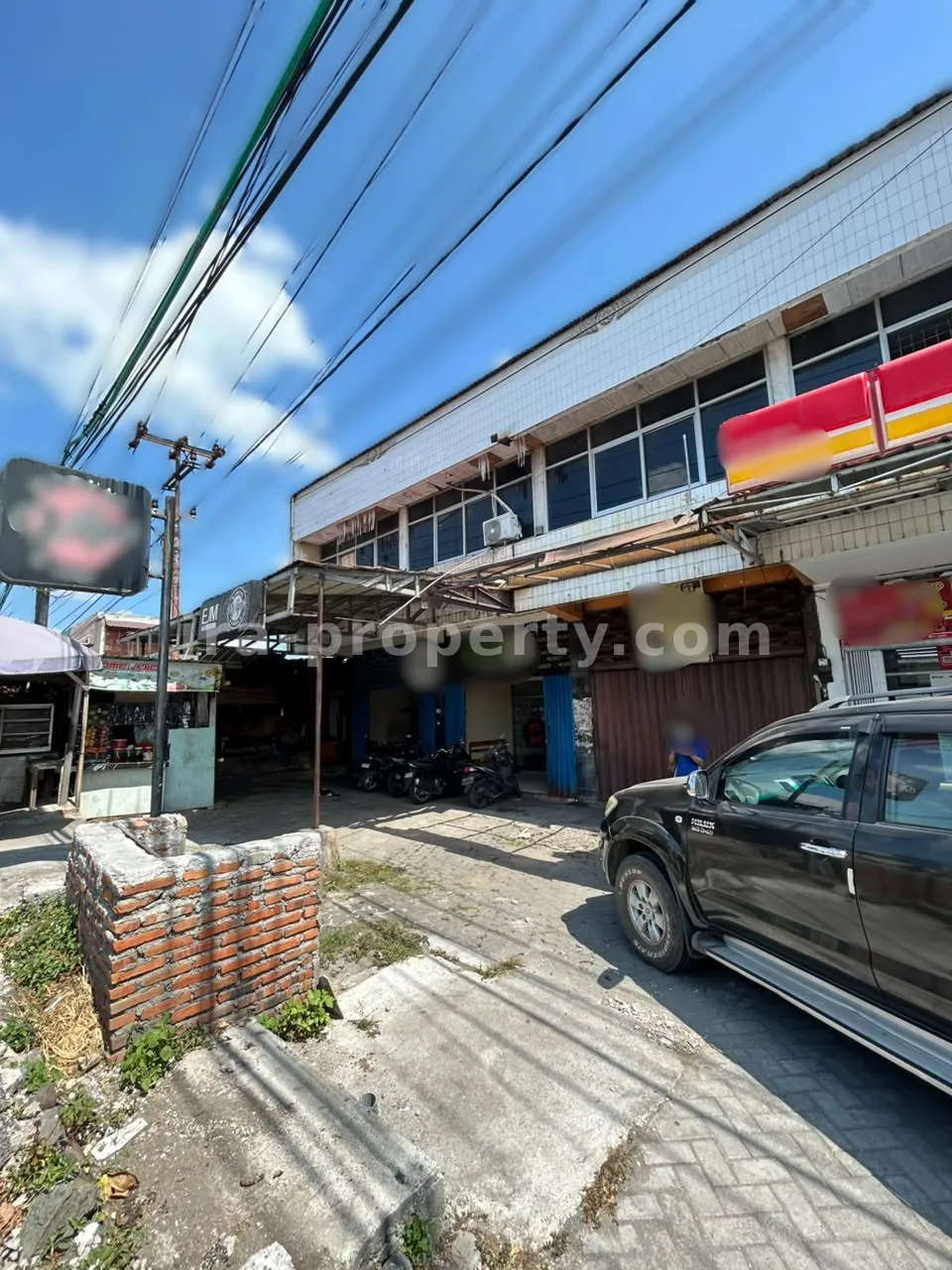3 Rumah Dagang untuk Dijual Dekat Museum Seruni, Mataram – Peluang Bisnis & Investasi Utama