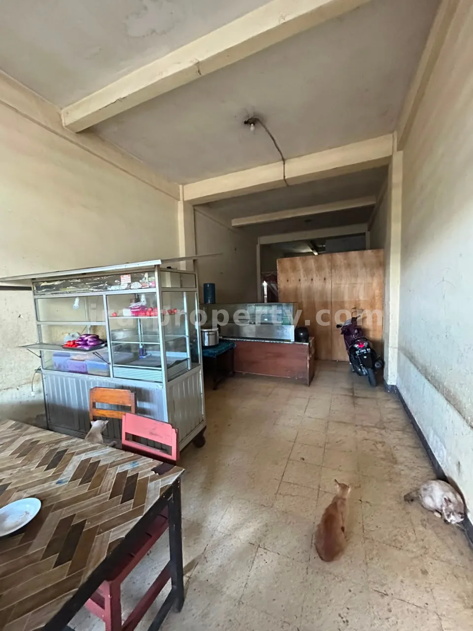 3 Rumah Dagang untuk Dijual Dekat Museum Seruni, Mataram – Peluang Bisnis & Investasi Utama - 190 - 2