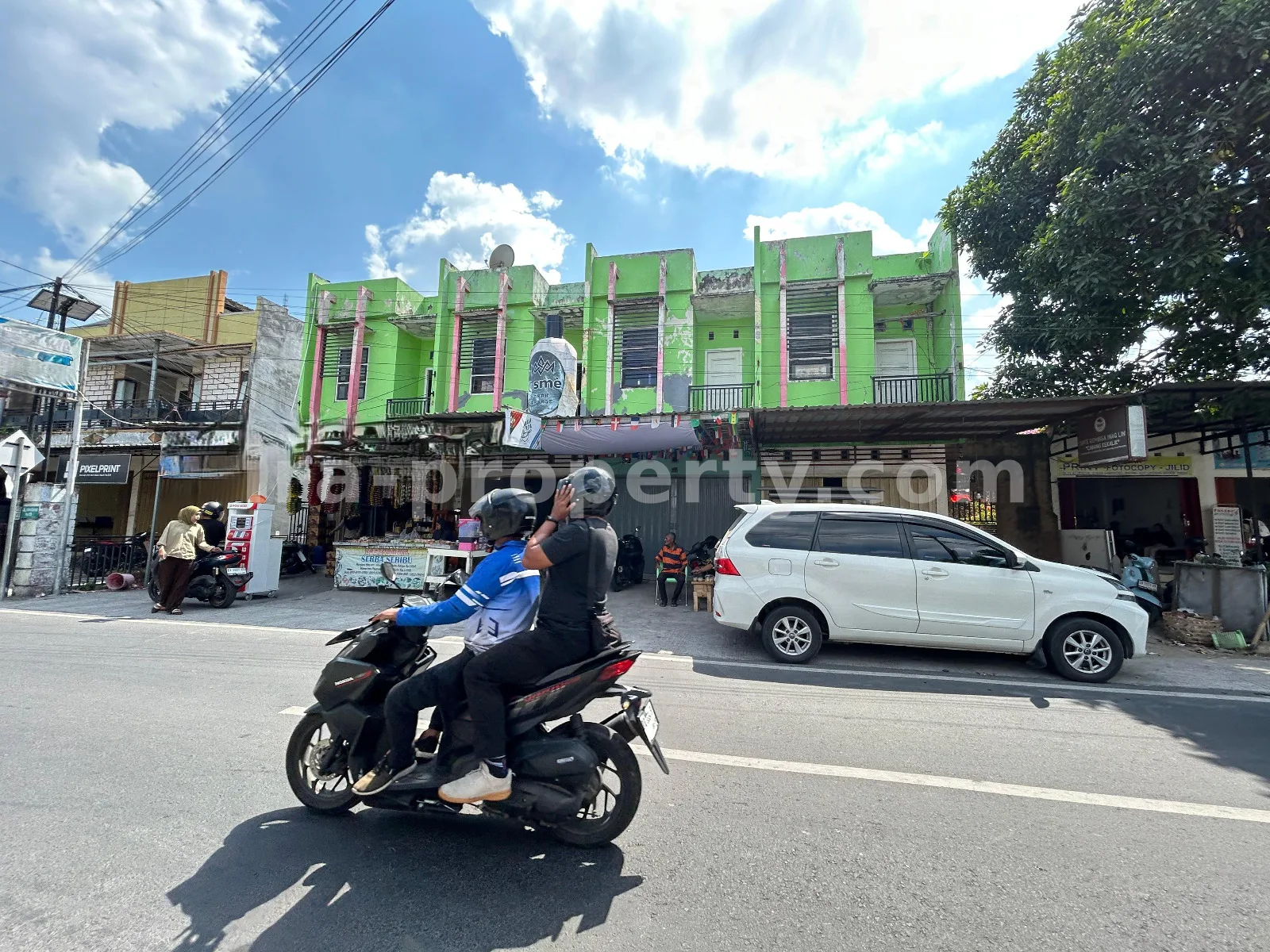 Ruko Terjangkau untuk Dijual Dekat Universitas Mataram – Lokasi Usaha Strategis - 189 - 1