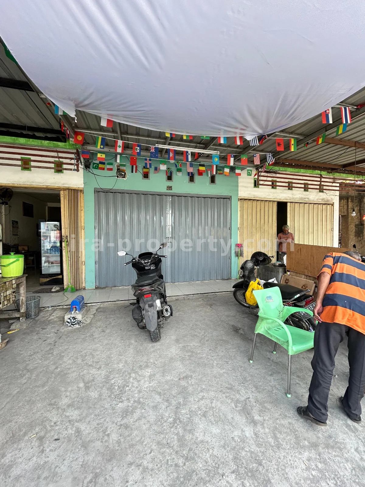 Ruko Terjangkau untuk Dijual Dekat Universitas Mataram – Lokasi Usaha Strategis - 189 - 4