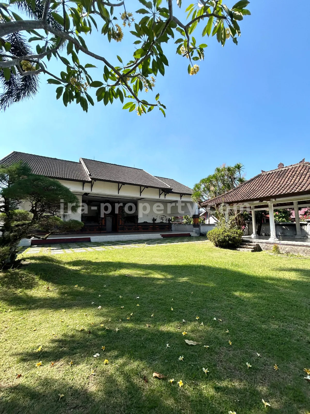 Rumah dan Tanah Premium di Dekat Lombok Epicentrum Mall - 1028 - 10