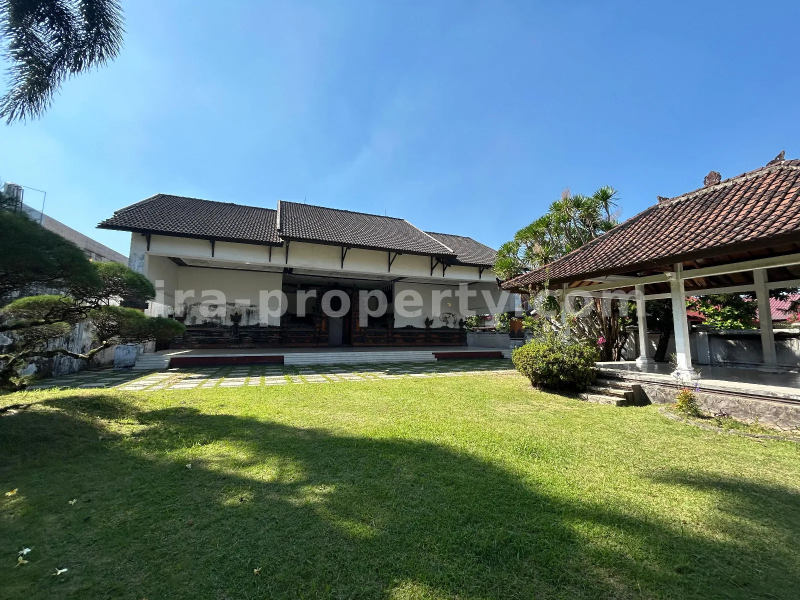 Rumah dan Tanah Premium di Dekat Lombok Epicentrum Mall - 1028 - 2