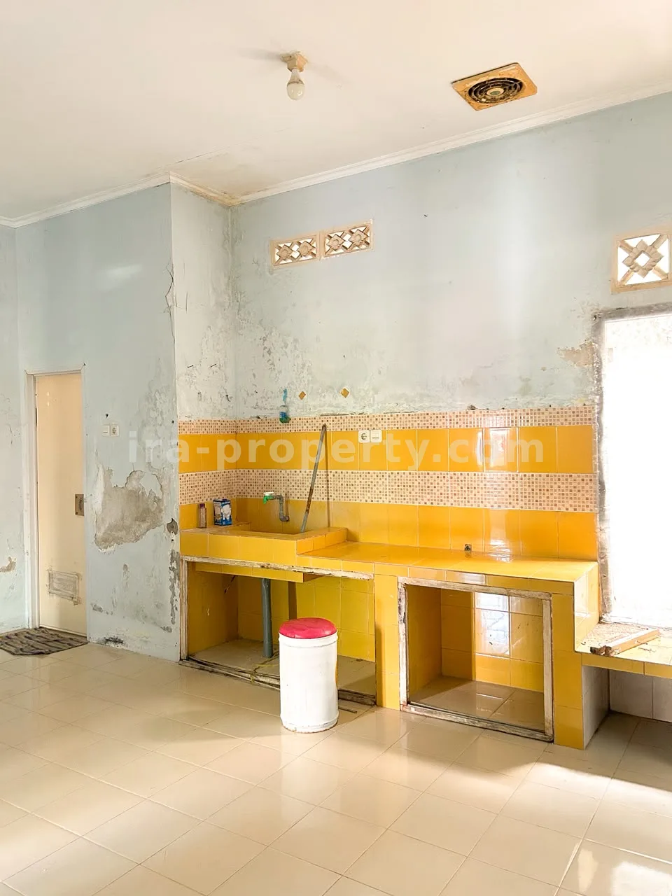Rumah Dijual di Kompleks Blencong Dekat Rembiga, Mataram - 1036 - 4