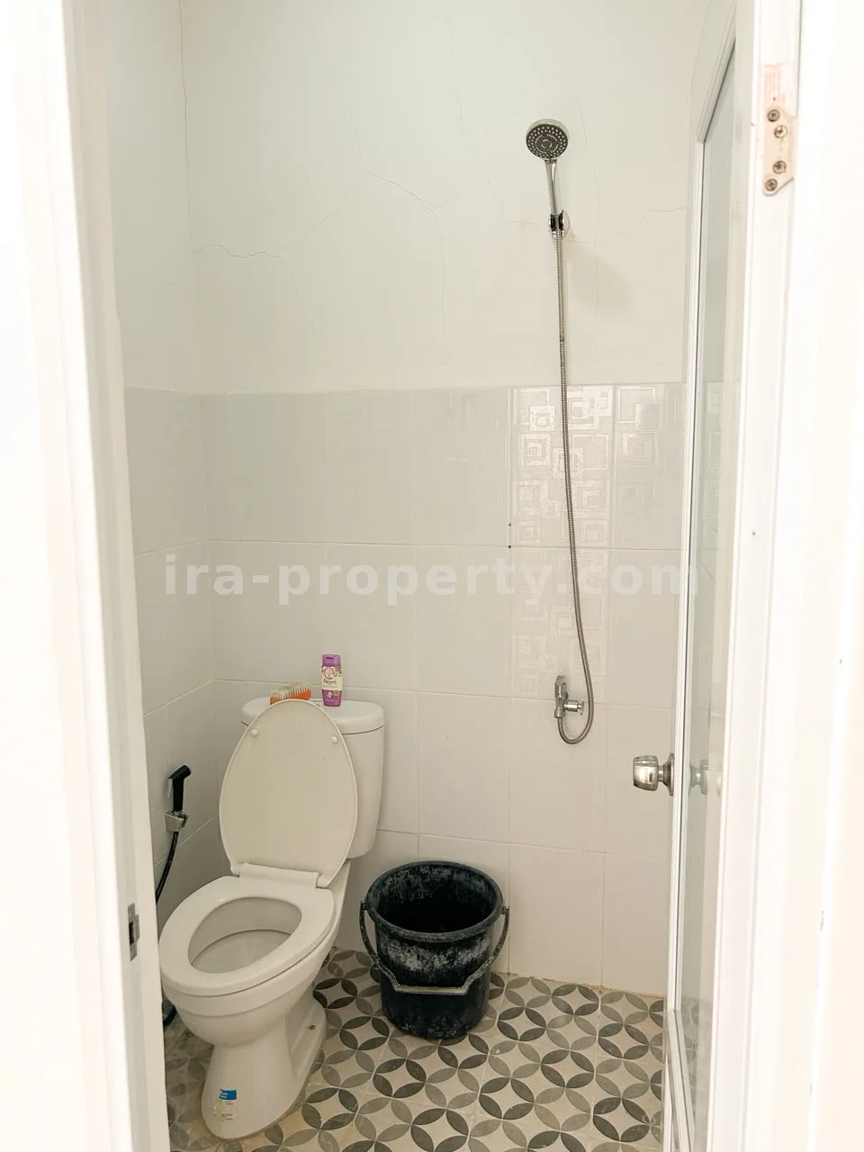 Rumah Dijual di Kompleks Perumahan Privat Dekat Rembiga, Mataram - 1038 - 10