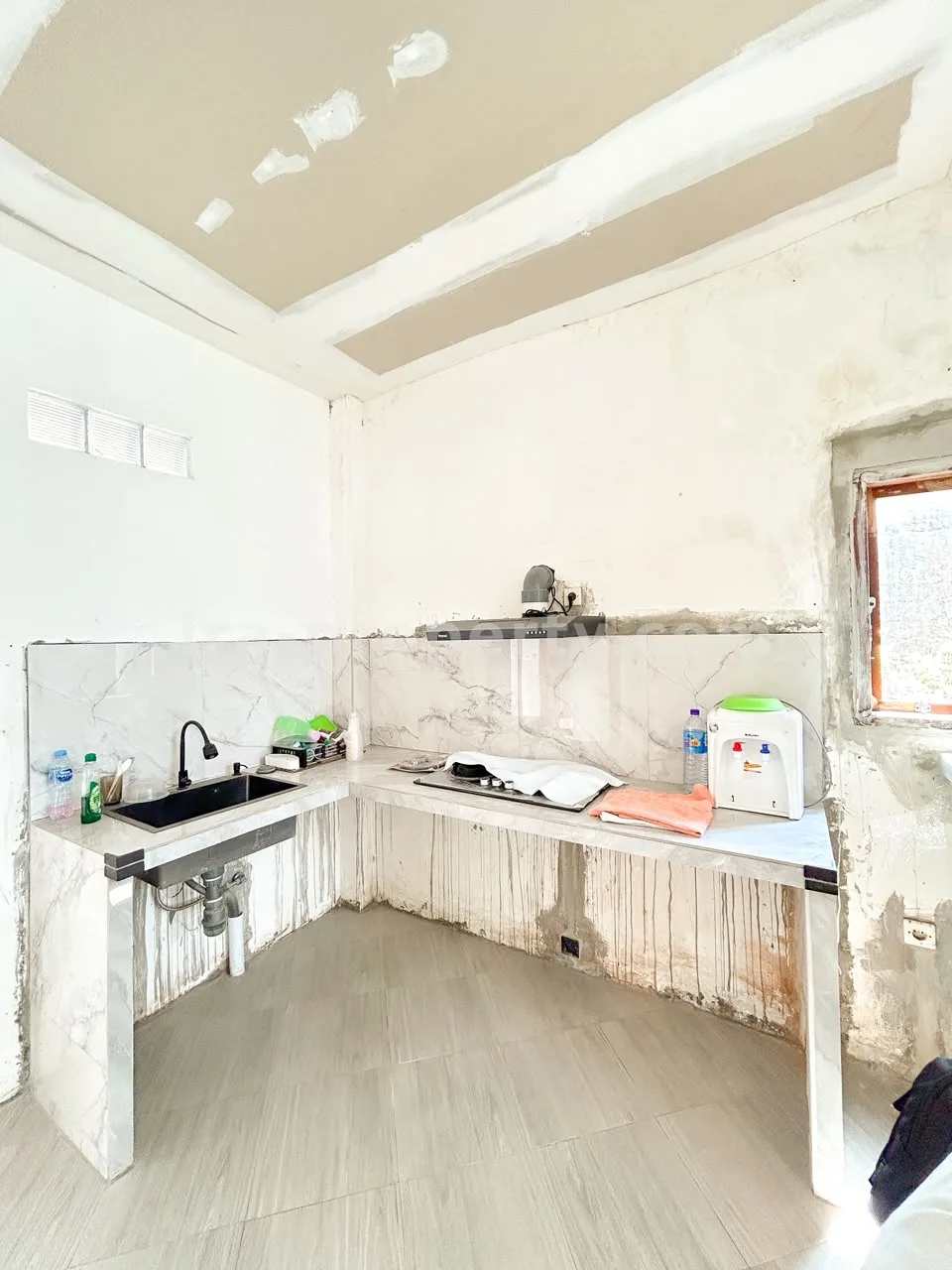 Rumah Dijual di Kompleks Perumahan Privat Dekat Rembiga, Mataram - 1038 - 11