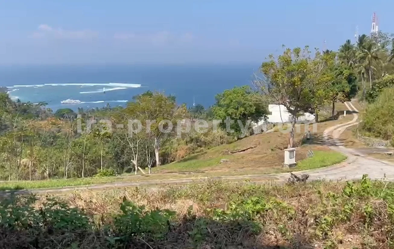 Tanah dengan Pemandangan Laut di Pusat Senggigi - 407 - 3
