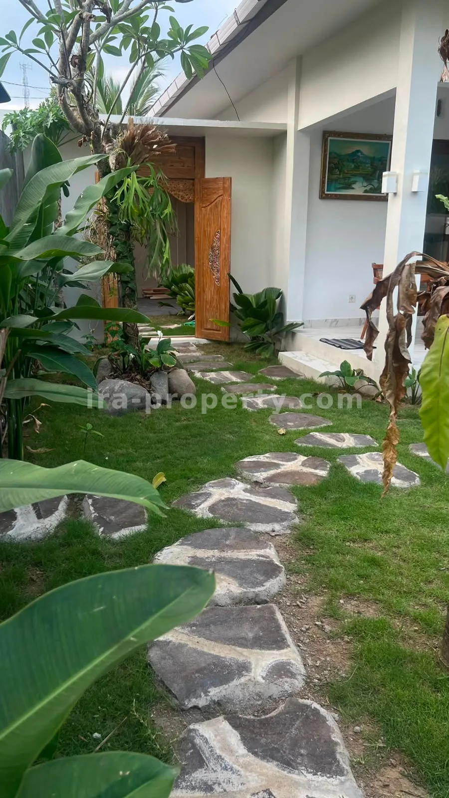 Villa dengan Kolam Renang Pribadi di Gunung Sari, Lombok Barat - 456 - 6