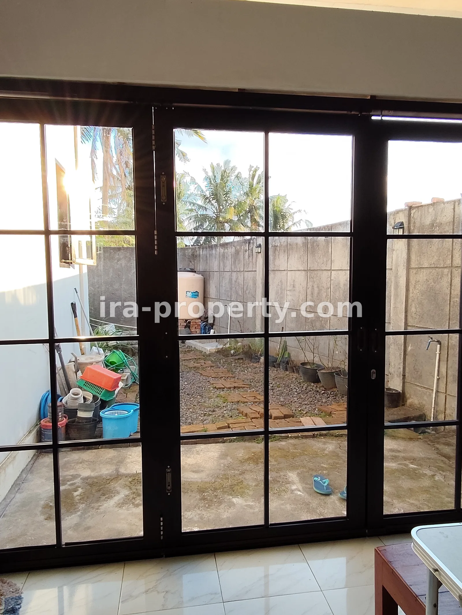 Rumah di kompleks perumahan Leneng Praya Lombok tengah - 98 - 12