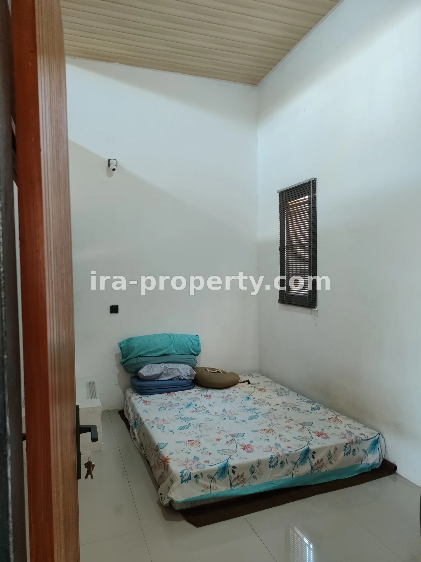 Rumah di kompleks perumahan Leneng Praya Lombok tengah - 98 - 9