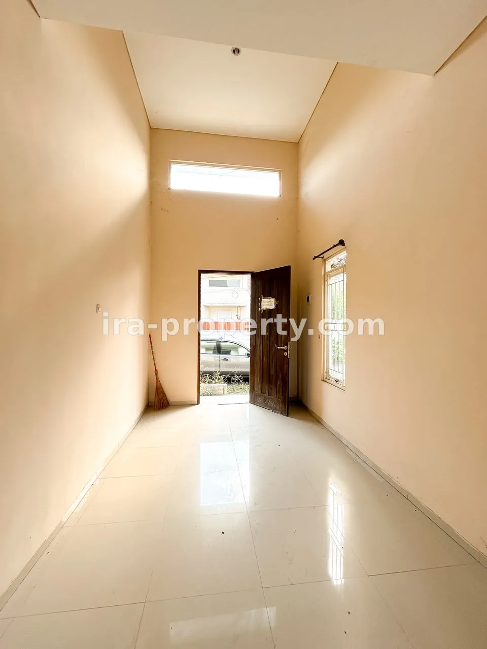 Rumah · Kota Mataram · foto 2 dari 8 Rumah di Pagutan dekat Rumah sakit Provinsi - 1044 - 2