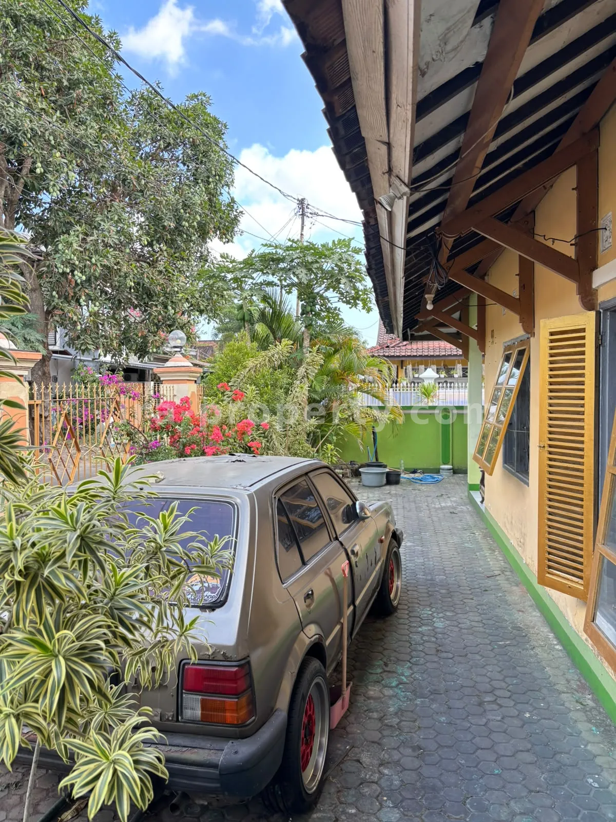 Rumah Luas untuk Dijual di Montong Batu Layar, Lombok Barat - 1040 - 11