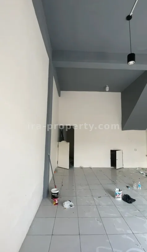 Strategic Commercial Shophouse for Sale Near Taman Budaya, Mataram - 192 - 4