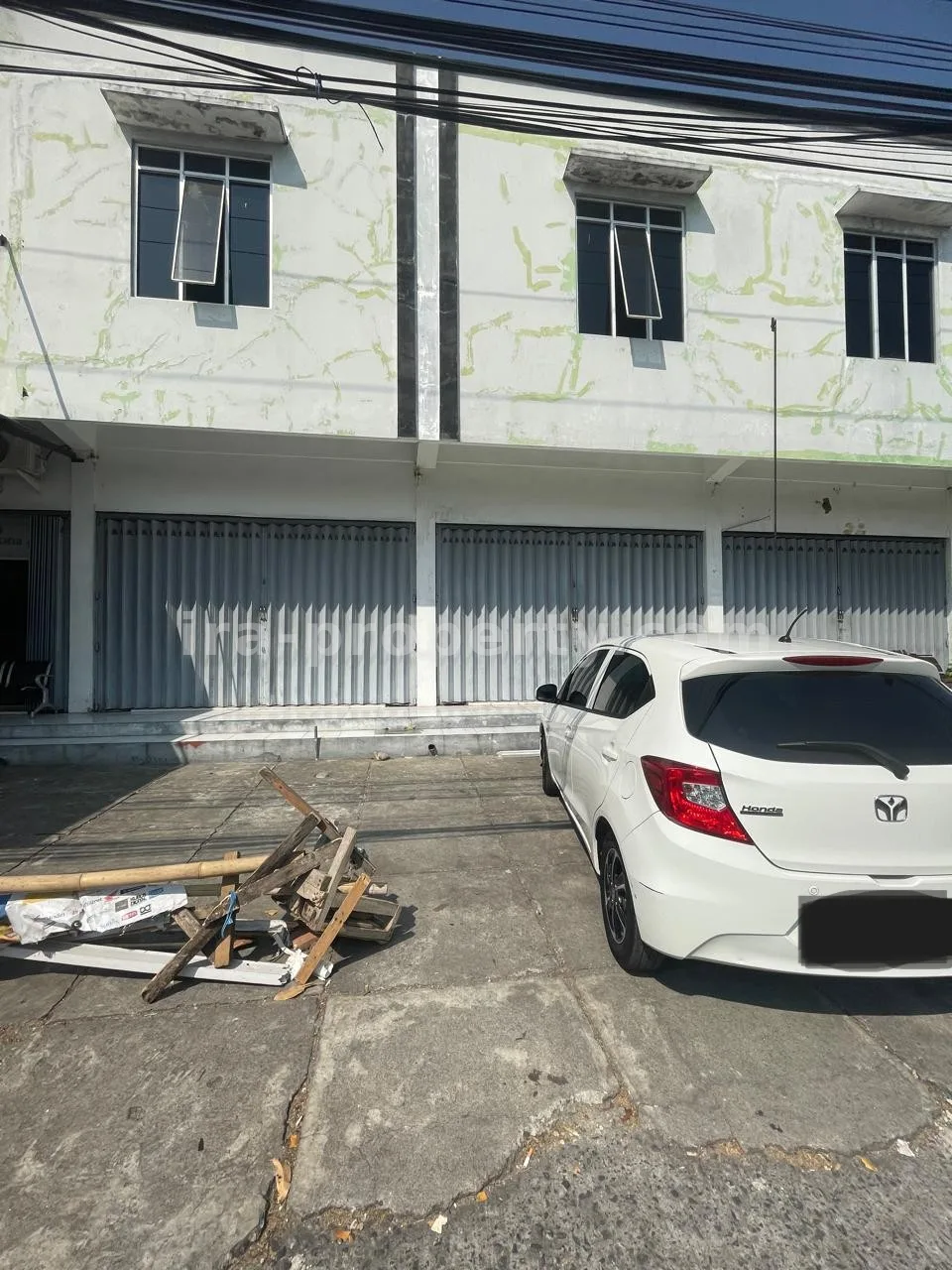 Strategic Commercial Shophouse for Sale Near Taman Budaya, Mataram - 192 - 7
