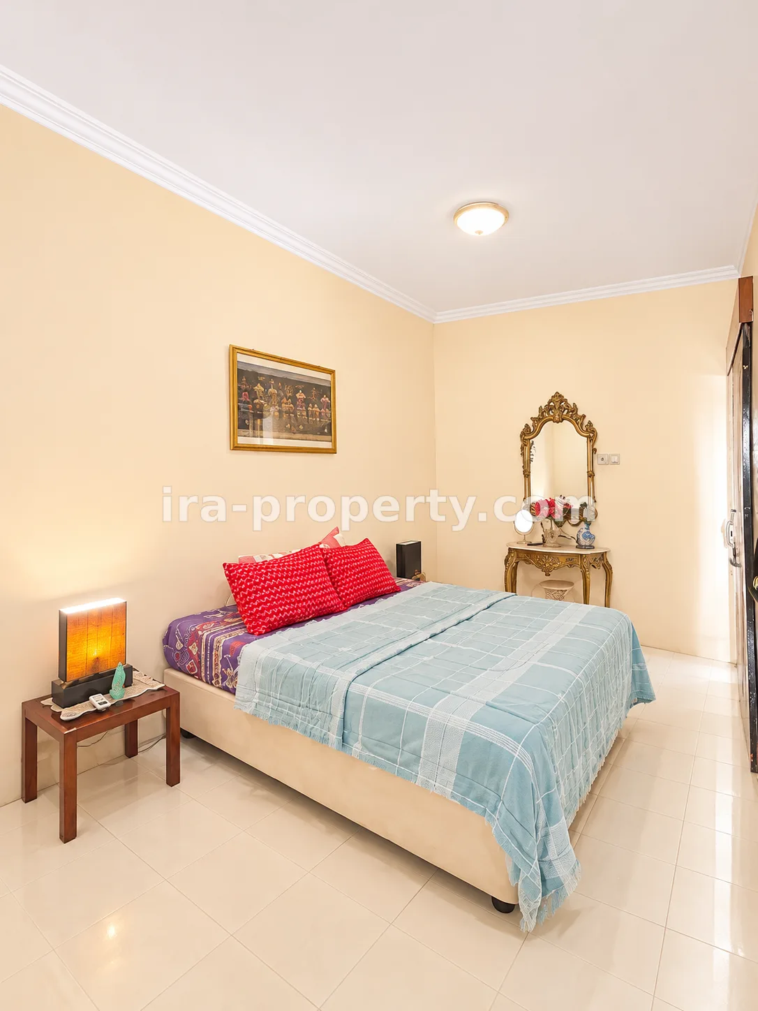 Rumah · Kota Mataram · foto 3 dari 9 Rumah 2 lt di BTN Sweta - 1054 - 3
