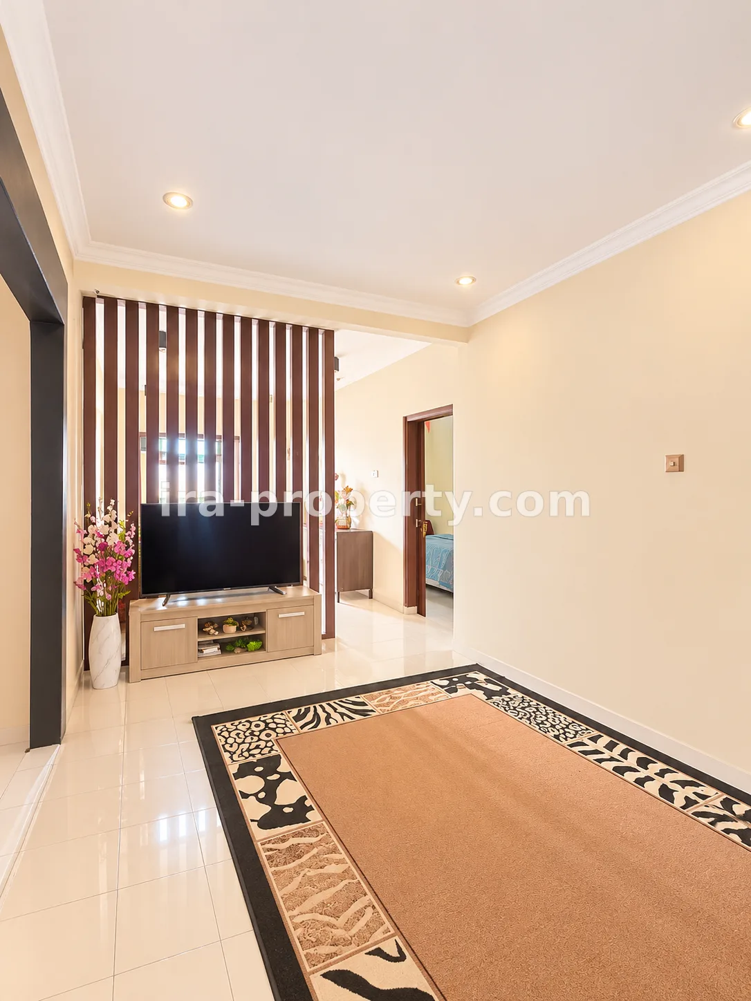Rumah · Kota Mataram · foto 4 dari 9 Rumah 2 lt di BTN Sweta - 1054 - 4