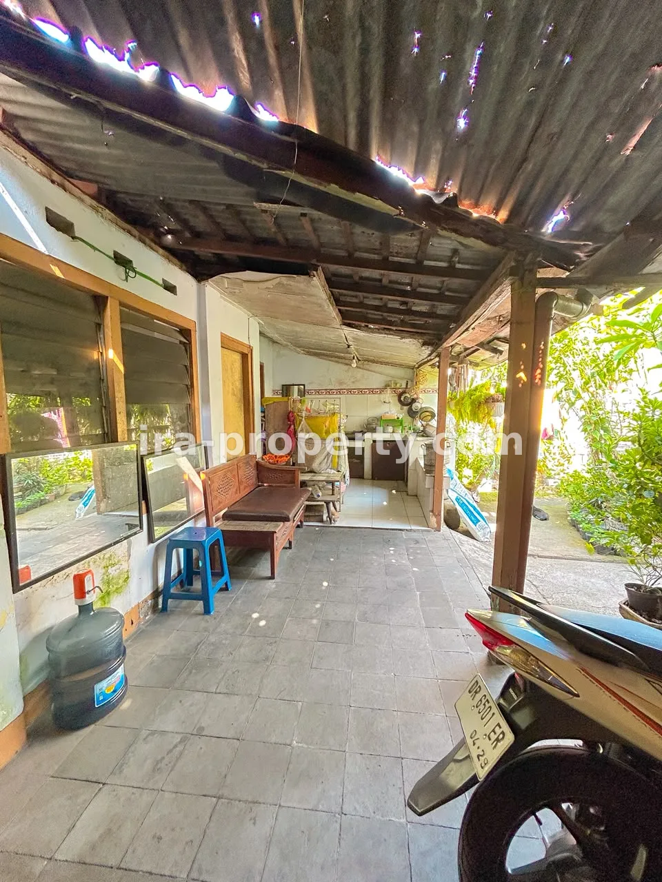 House for sale near Catur Street, Warga Mataram neighborhood - 1049 - 12