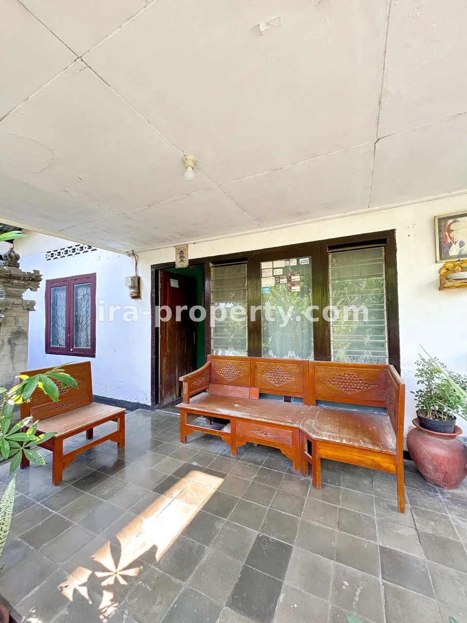 House for sale near Catur Street, Warga Mataram neighborhood - 1049 - 16
