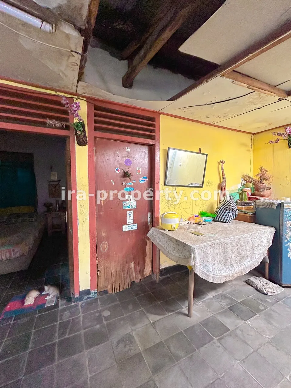 House for sale near Catur Street, Warga Mataram neighborhood - 1049 - 21