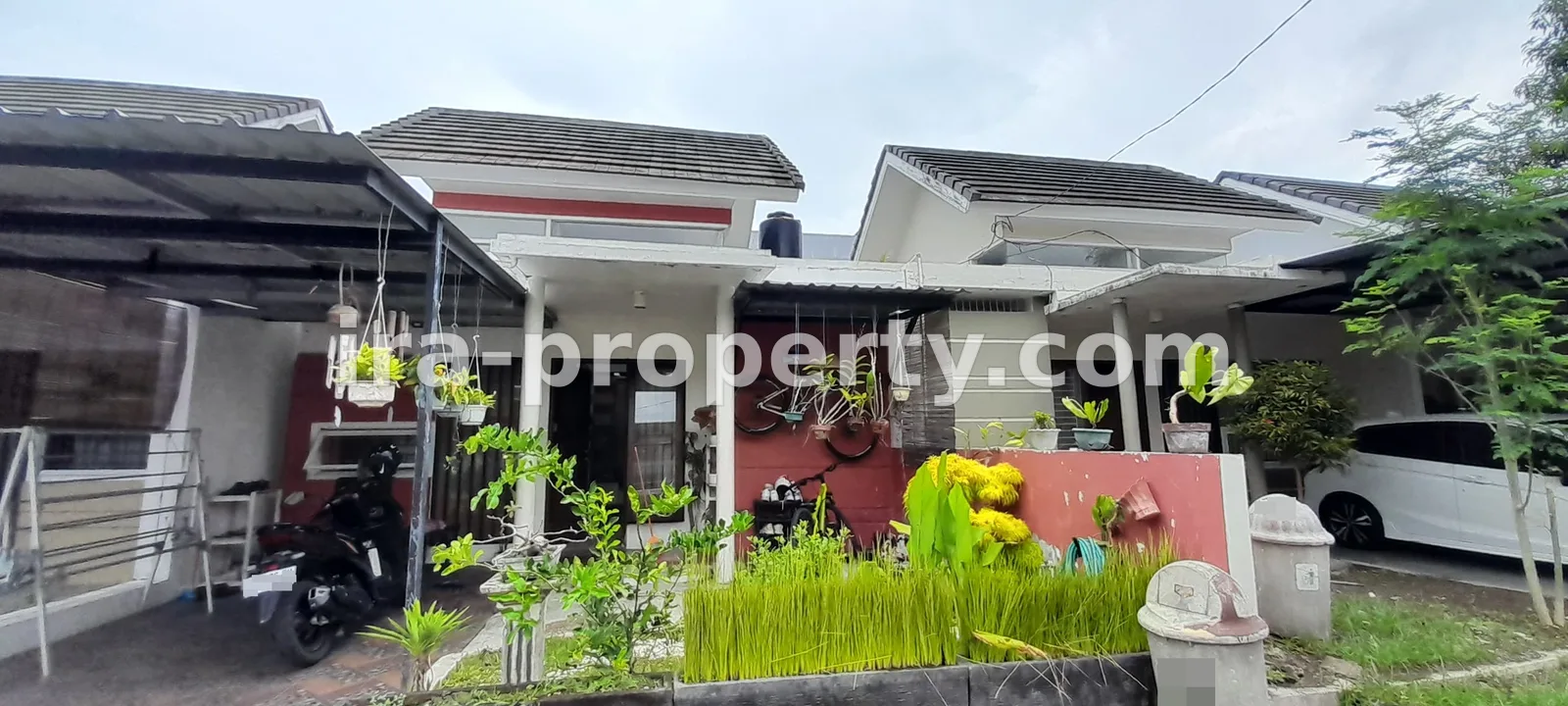 Rumah minimalis di kompleks Lingkar Harmoni - 551-3 - 1