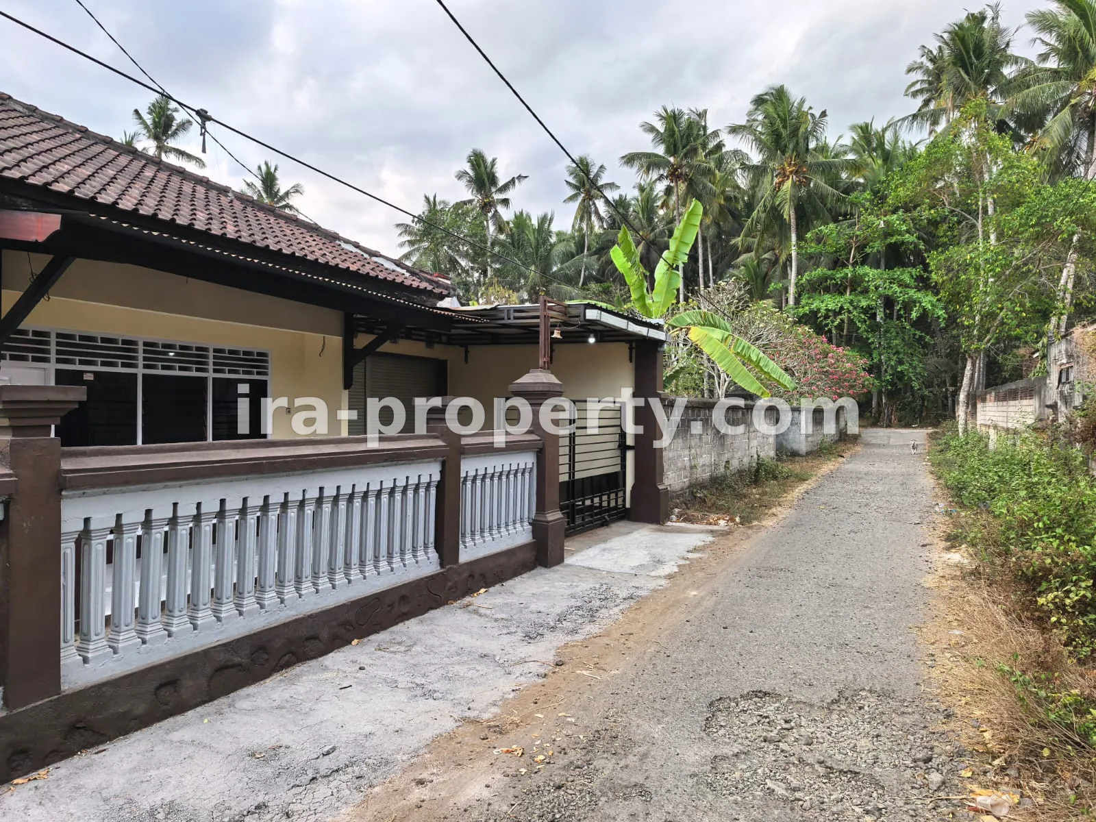 Rumah Murah Hitung Harga Tanah Saja - 13255 - 1