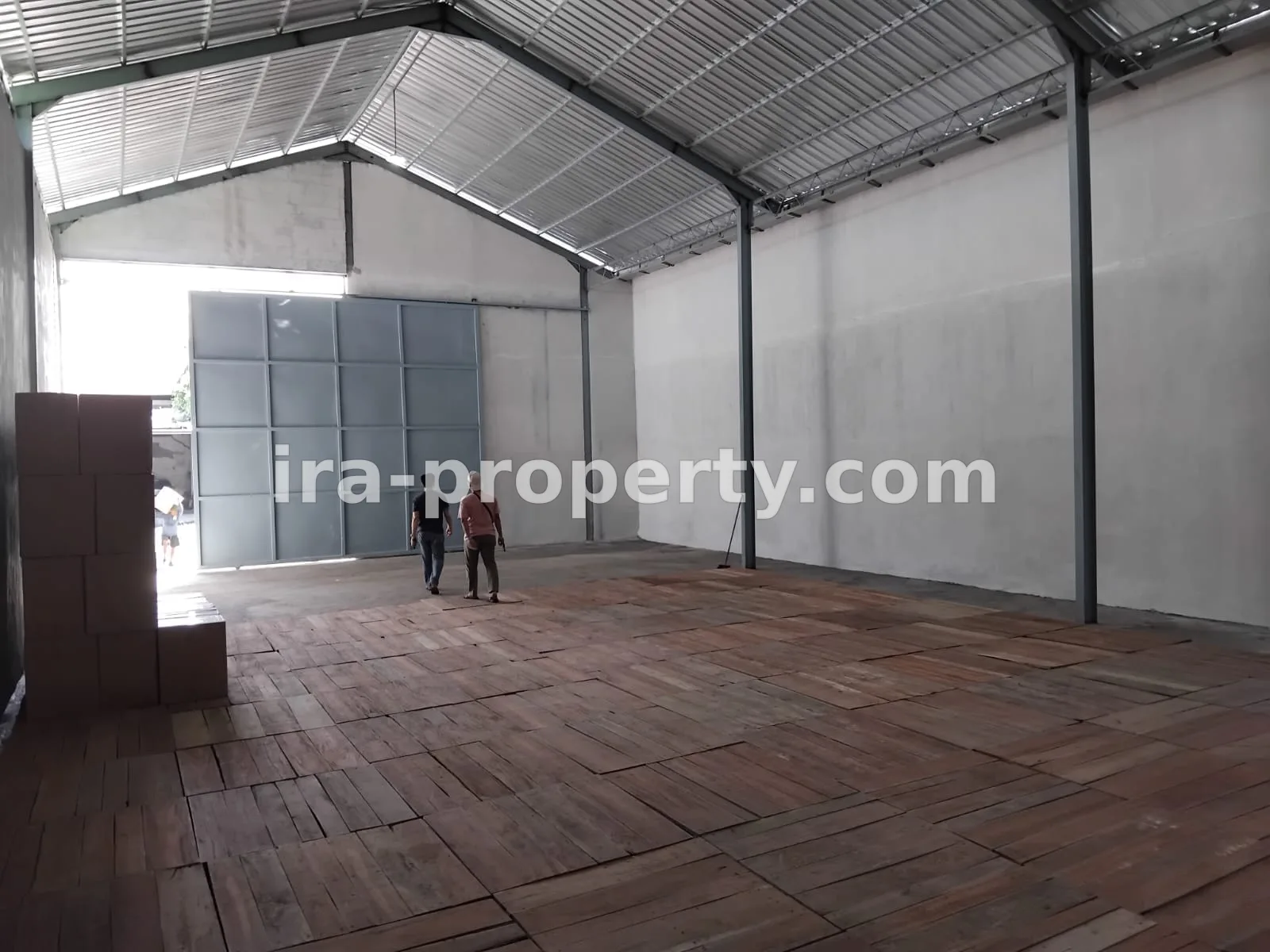 Strategic Single Warehouse Unit for Rent – Cakranegara-Sweta Business Border - 81 - 8