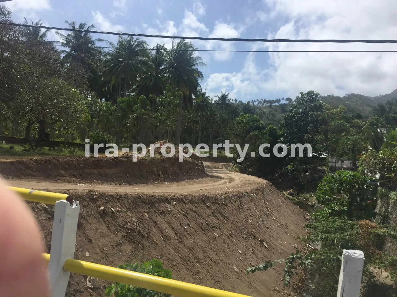 Land · Batu Layar · photo 3 of 7 Land in Kerandangan is suitable for a nature-themed hotel - 411-3 - 3
