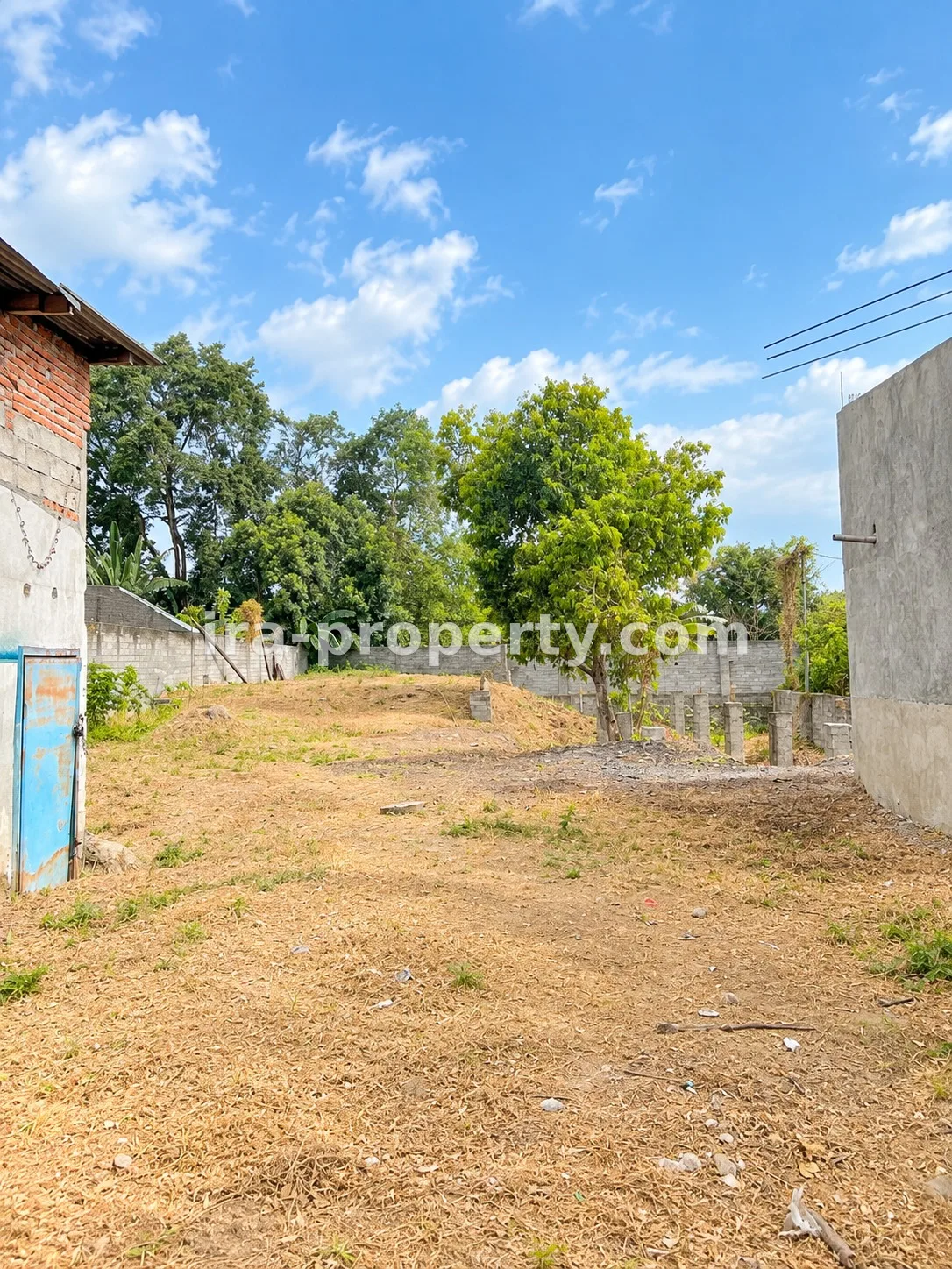 Land · Mataram City · photo 2 of 7 Land in the vicinity of Mataram city near Gading Guesthouse - 530-1 - 2