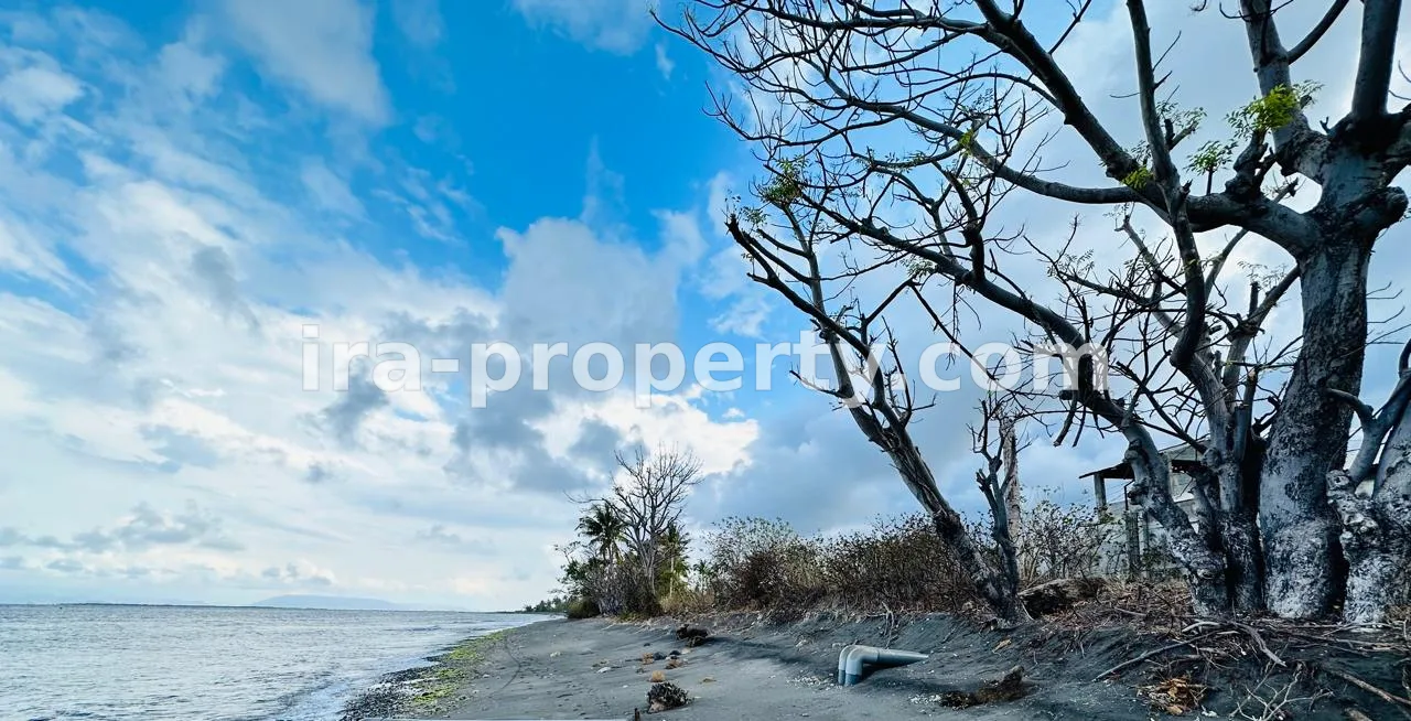 Tanah · Area Lombok Timur · foto 1 dari 7 Tanah pinggir pantai Labuan Pandan Lombok Timur cocok untuk tambak - 145 - 1